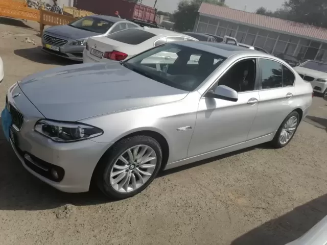 BMW 5 Series 520, 2013 1, avtobaza.tj