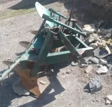 Плуг МТЗ 82 в Деваштич (Ганчи)