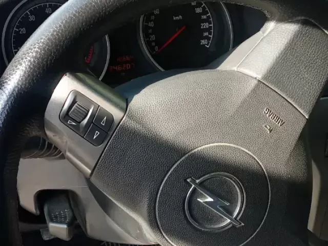 Opel Astra H, 2006 1, avtobaza.tj