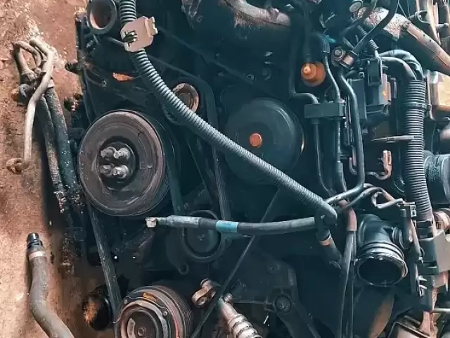 Мотор Mercedes 2.2 w212 1, avtobaza.tj