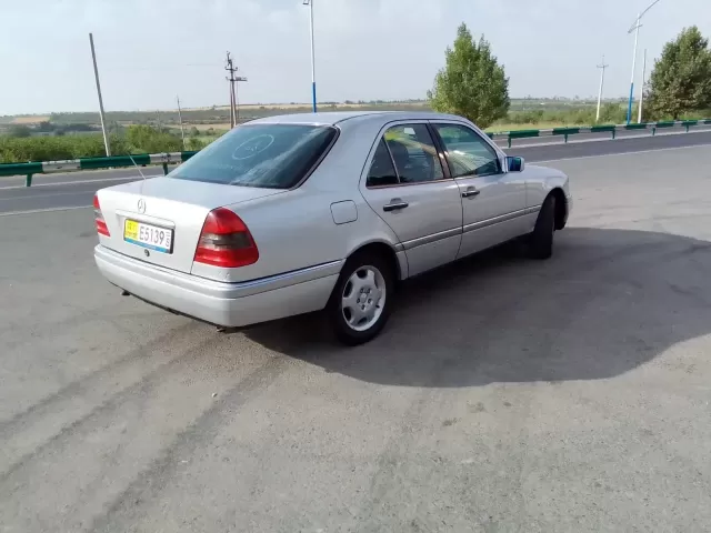 Mercedes-Benz C class 1, avtobaza.tj