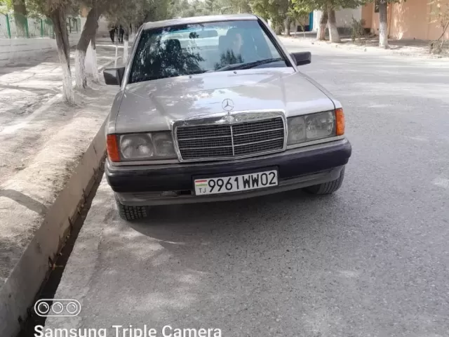 Mercedes-Benz W124, 1990 1, avtobaza.tj