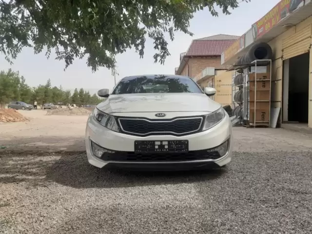 Kia K5, 2013 1, avtobaza.tj