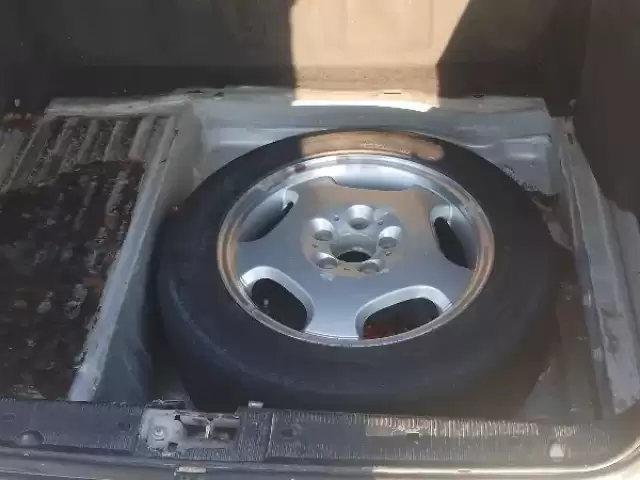 Mercedes-Benz E class, 1998 1, avtobaza.tj