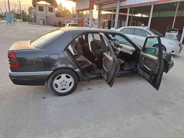 Mercedes-Benz C class, 1995 1, avtobaza.tj