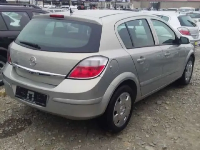 Opel Astra H 1, avtobaza.tj