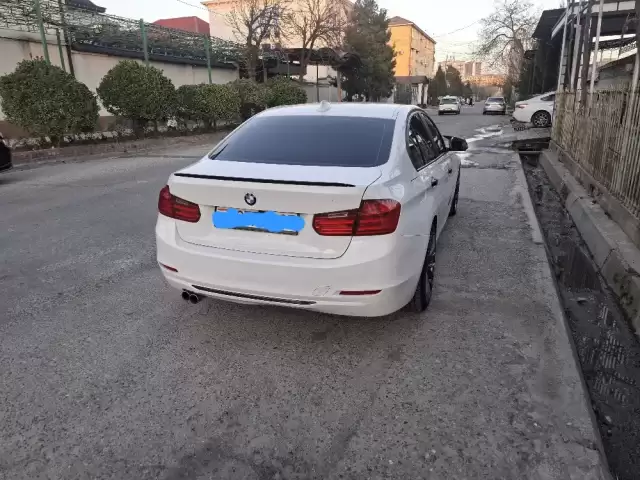 BMW 3 Series 320i, 2014 1, avtobaza.tj