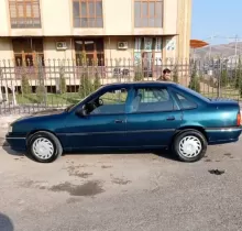 Opel Vectra A, 1994 в Дангара
