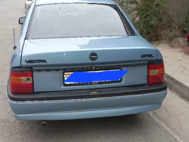 Opel Vectra A 1, avtobaza.tj