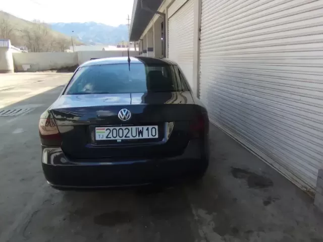 Volkswagen Polo, 2010 1, avtobaza.tj