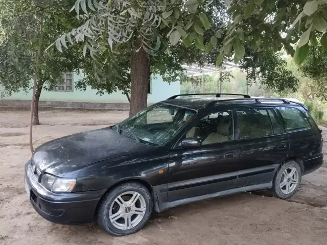 Toyota Caldina 1, avtobaza.tj