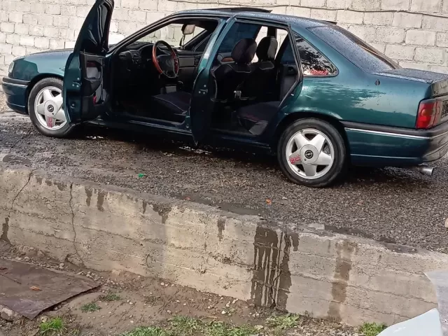 Opel Vectra A 1, avtobaza.tj