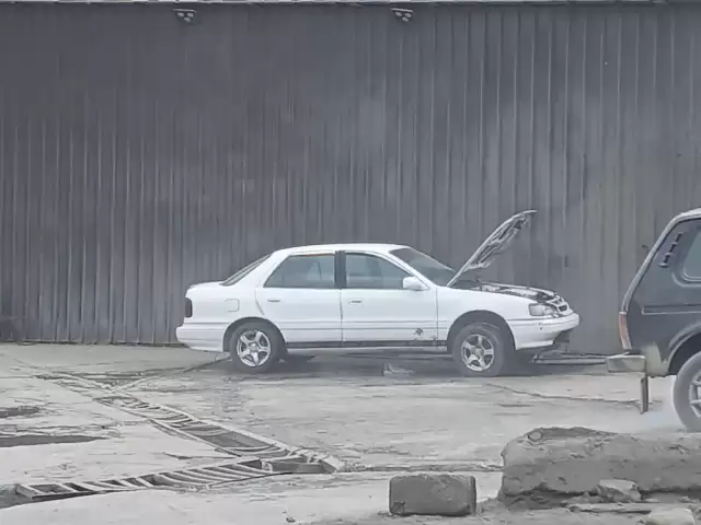 Hyundai Elantra, 1996 1, avtobaza.tj