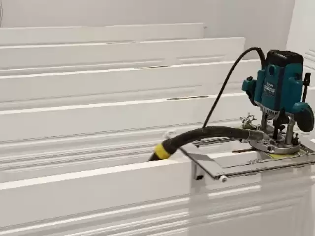 Услуги Установка двери 1, farmo.tj