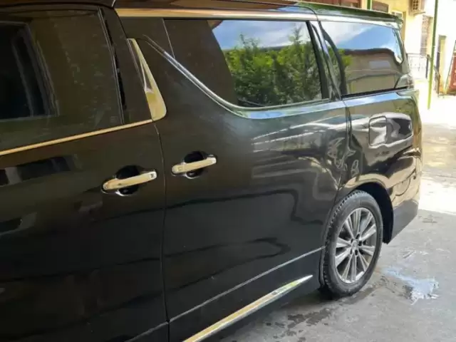 Toyota Vellfire, 2018 1, avtobaza.tj