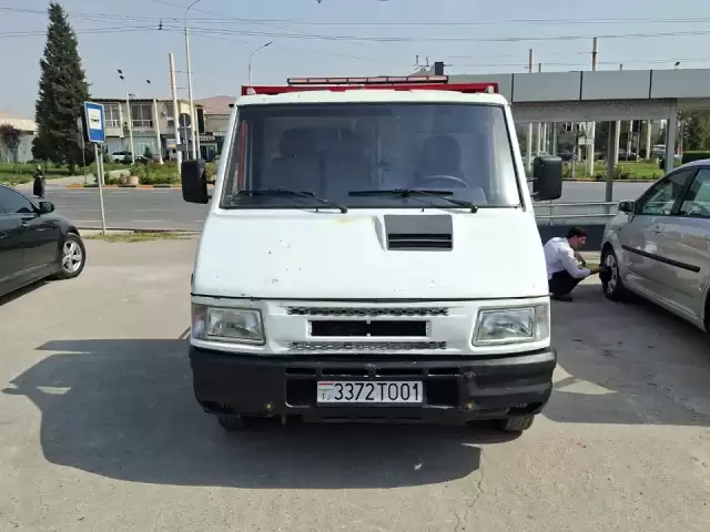 Эвакуатор, 1999 1, avtobaza.tj