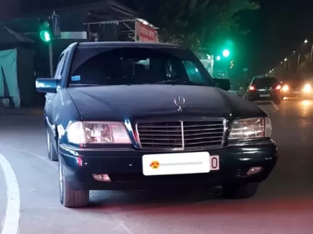 Mercedes-Benz E class 1, avtobaza.tj