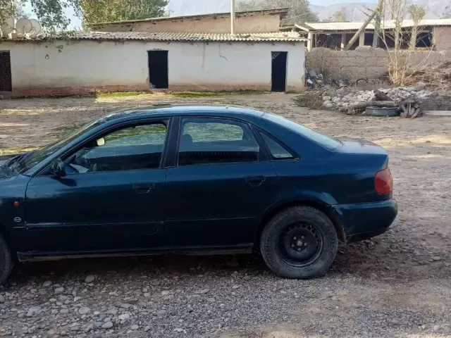 Audi A6 1, avtobaza.tj