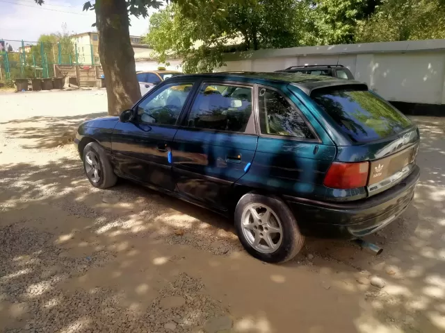 Opel Astra F 1, avtobaza.tj