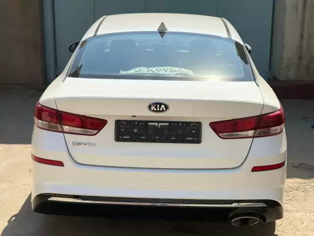 Kia Optima, 2018 1, avtobaza.tj