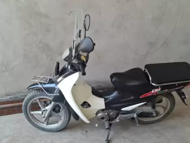 Скутер утка, 2023 1, avtobaza.tj