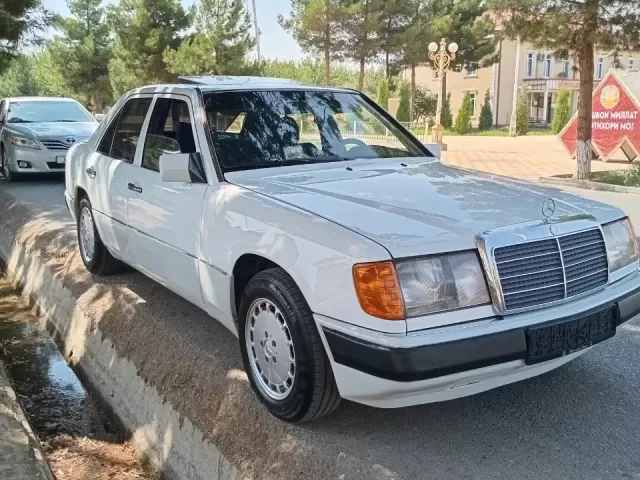 Mercedes-Benz W124, 1992 1, avtobaza.tj