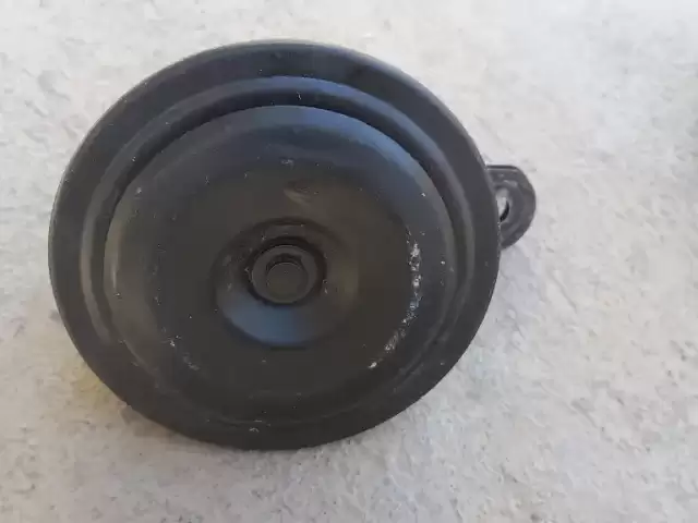 Звуковой сигнал мерседес бенс 1, avtobaza.tj