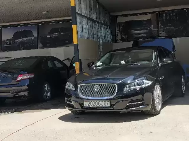 Jaguar XJ, 2012 1, avtobaza.tj