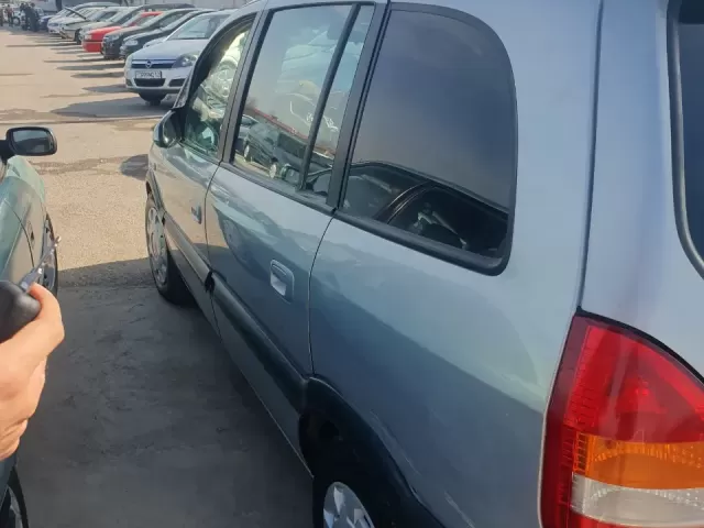 Opel Zafira, 1999 1, avtobaza.tj