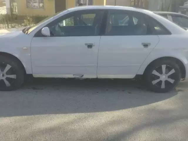 Audi A4, 2001 1, avtobaza.tj