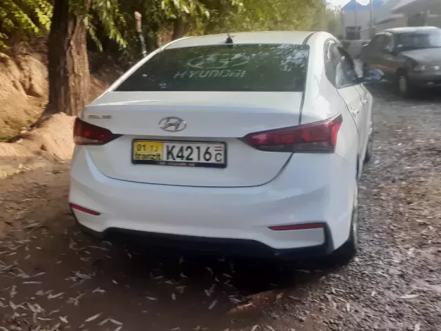 Hyundai Solaris 1, avtobaza.tj