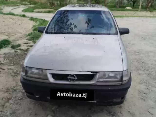 Opel Vectra A 1, avtobaza.tj