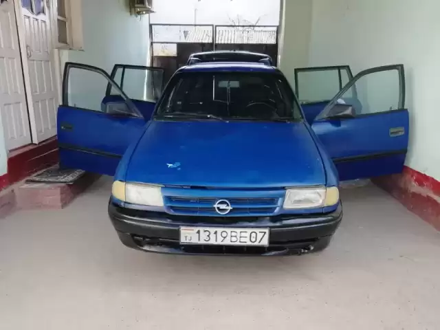 Opel Astra F, 1991 1, avtobaza.tj Opel Astra F, 1991 1, avtobaza.tj