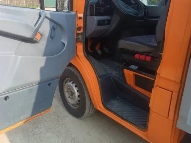 Грузовики Mercedes-Benz, 2000 1, avtobaza.tj