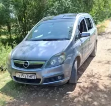 Opel Zafira, 2006 в Худжанд