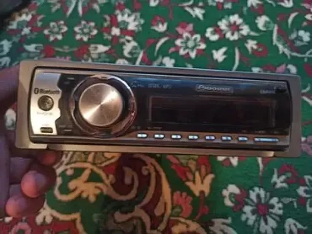 Автомагнитола Pioneer c Bluetooth 1, avtobaza.tj