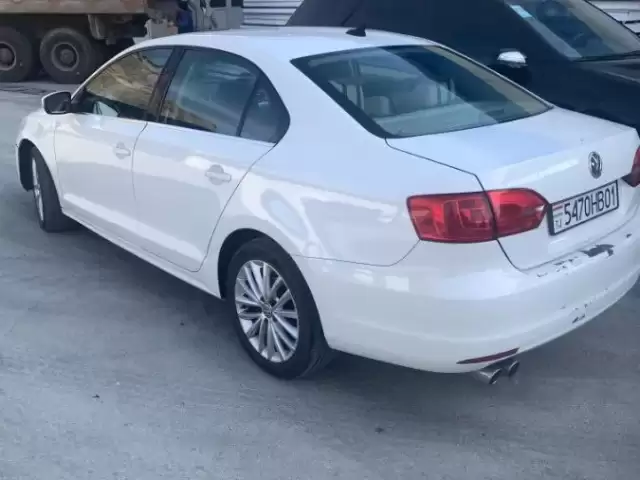 Volkswagen Jetta, 2011 1, avtobaza.tj