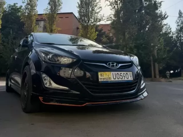 Hyundai Avante, 2015 1, avtobaza.tj
