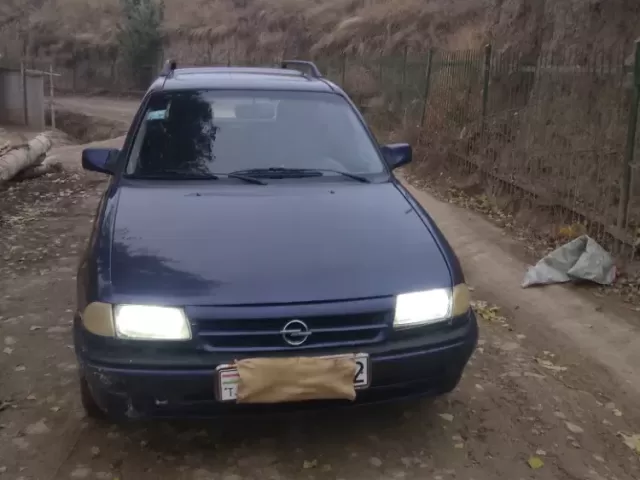 Opel Astra F 1, avtobaza.tj