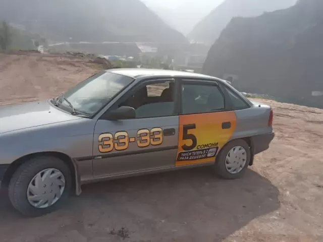 Opel Astra F 1, avtobaza.tj