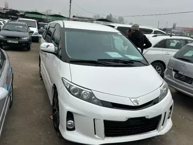 Toyota Estima, 2016 1, avtobaza.tj