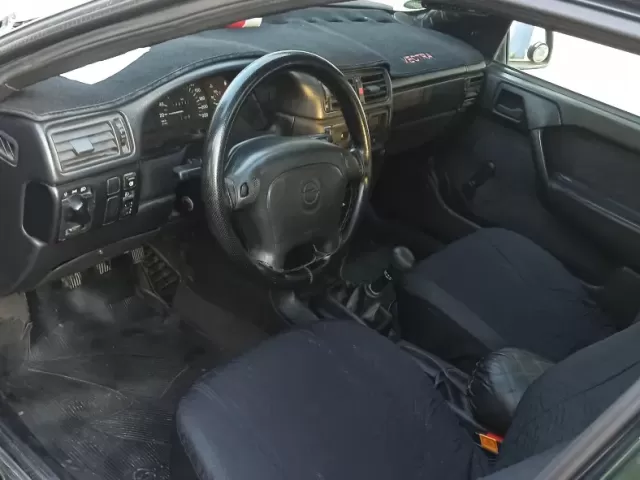 Opel Vectra A, 1995 1, avtobaza.tj