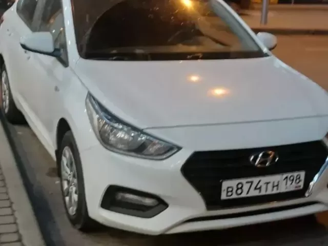 Hyundai Solaris, 2014 1, avtobaza.tj