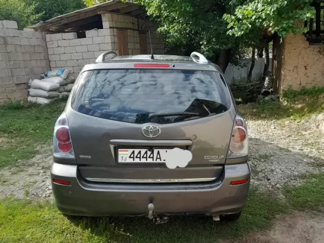 Toyota Corola Verso 1, avtobaza.tj