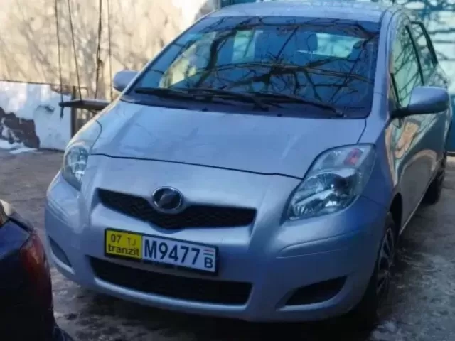 Toyota Vitz 1, avtobaza.tj