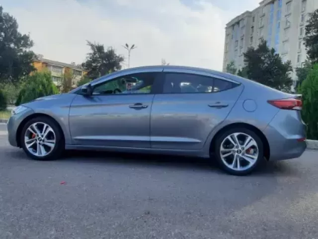 Hyundai Avante, 2016 1, avtobaza.tj