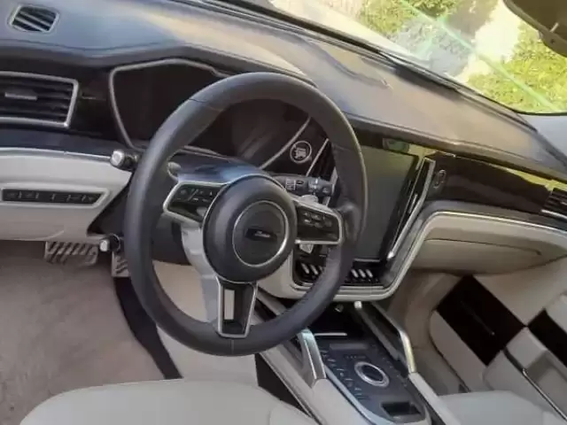 Landwind X7, 2015 1, avtobaza.tj