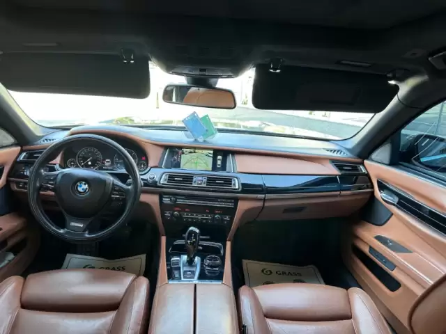 BMW 7-Series 730, 2014 1, avtobaza.tj