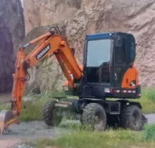 Экскаватор, 2021 в Гиссар