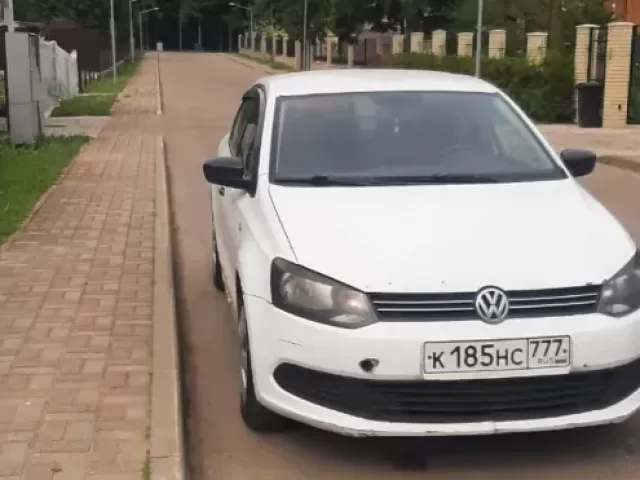 Volkswagen Polo 1, avtobaza.tj